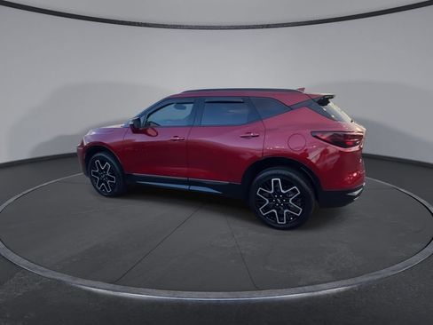 Used 2023 Chevrolet Blazer RS w/ Enhanced Convenience Package FWD image 9