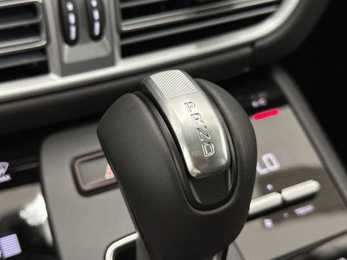 New 2025 Porsche Macan image 29