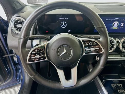 Used 2023 Mercedes-Benz GLB 250 4MATIC image 14