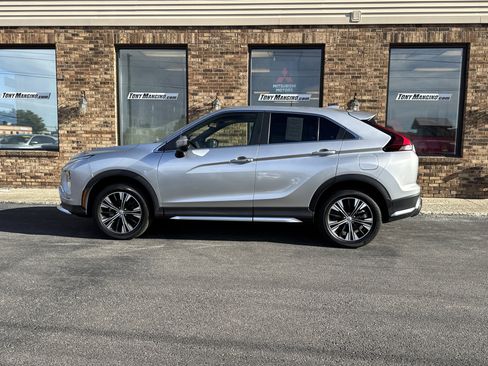 Used 2022 Mitsubishi Eclipse Cross AWD image 2