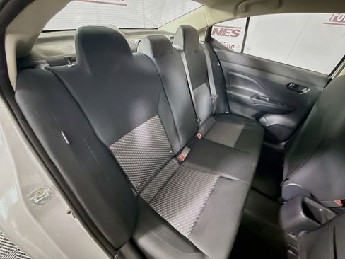 Used 2024 Nissan Versa S w/ S Plus Package image 27