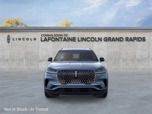 New 2026 Lincoln Aviator Reserve image 6