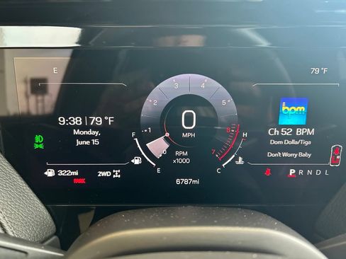 Used 2026 GMC Yukon Denali w/ Sun & Power Step Package AWD/4WD image 25