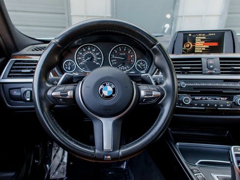 Used 2016 BMW 328i Sedan RWD image 15