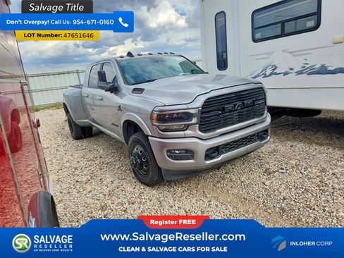 Used 2020 RAM 3500 Laramie w/ Night Edition AWD/4WD image 5