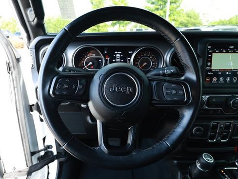 Used 2022 Jeep Wrangler Unlimited Sport AWD/4WD image 11