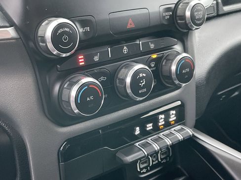 Used 2021 RAM 1500 Big Horn image 34