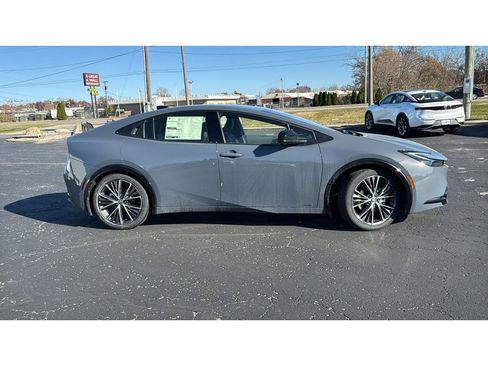 New 2026 Toyota Prius XLE image 8