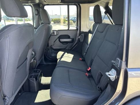 Used 2020 Jeep Wrangler Unlimited Sport S AWD/4WD image 21