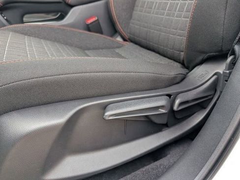 New 2026 Honda HR-V LX image 10