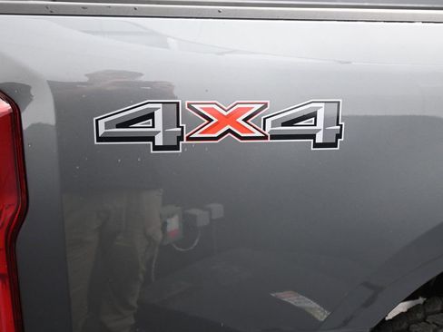 New 2026 Ford F250 XLT image 18