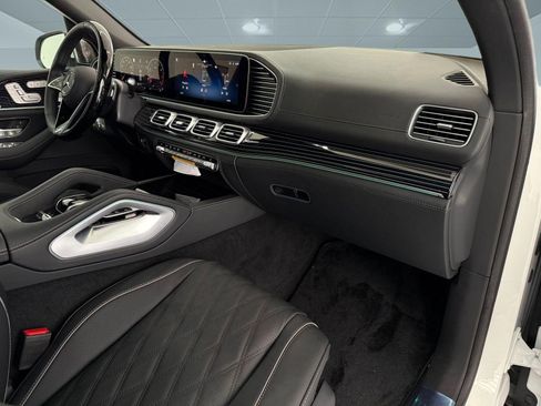 New 2026 Mercedes-Benz Maybach GLS 600 4MATIC image 22