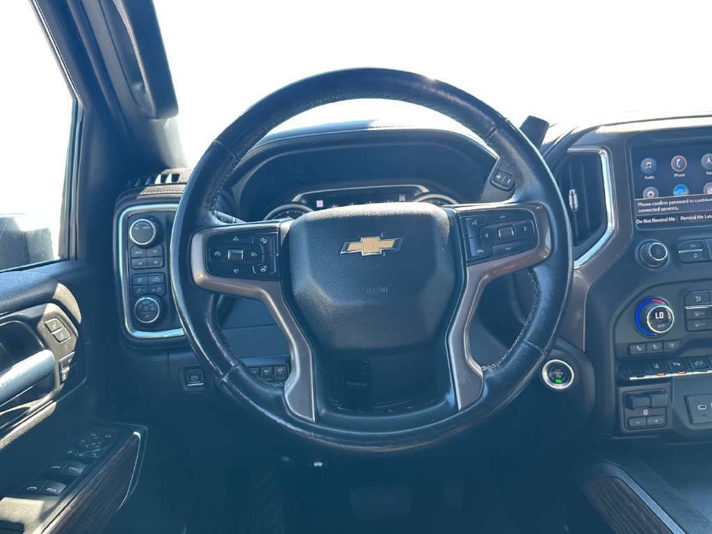 Used 2022 Chevrolet Silverado 2500 High Country w/ Z71 Off-Road Package AWD/4WD image 5