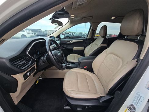 Used 2020 Ford Escape SEL FWD image 5