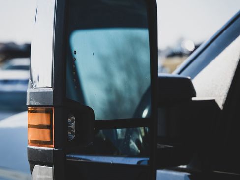 Used 2018 Chevrolet Silverado 2500 High Country w/ Duramax Plus Package image 21