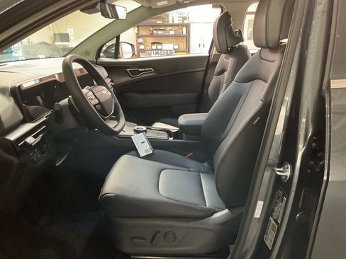 New 2026 Kia Sportage EX w/ EX Panoramic Sunroof Package AWD/4WD image 9