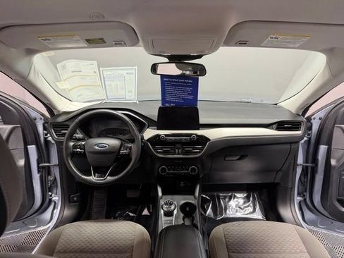 Used 2022 Ford Escape SE w/ Convenience Package FWD image 28