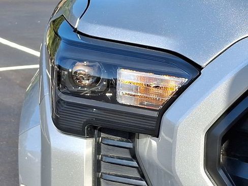 New 2025 Toyota Tacoma SR5 image 11