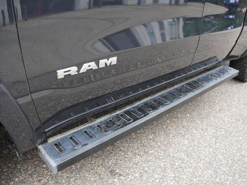 Certified 2019 RAM 1500 Laramie w/ Trailer Tow Group AWD/4WD image 14