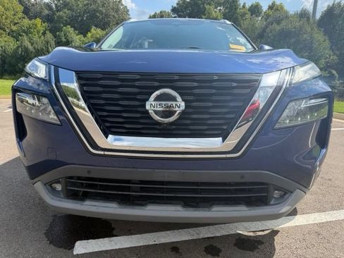 Used 2021 Nissan Rogue SL w/ Premium Package FWD image 4