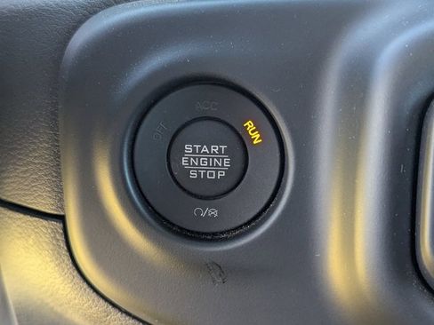 Used 2023 Jeep Wrangler Sport image 15