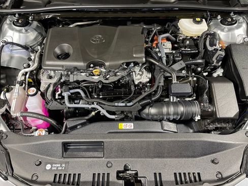 Certified 2025 Toyota Camry LE image 9