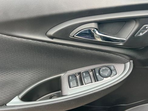 Used 2024 Chevrolet Malibu LT image 8