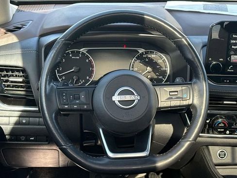 Certified 2023 Nissan Rogue SL w/ SL Premium Package image 11