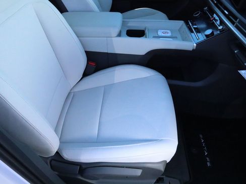 New 2026 Hyundai Santa Fe SE FWD image 11