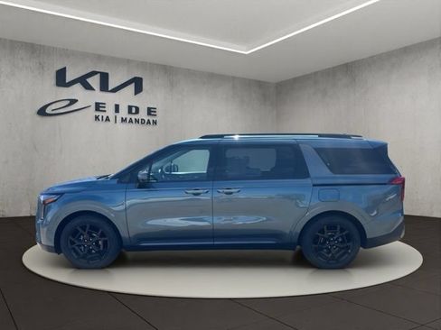 New 2027 Kia Carnival SX w/ Dark Edition Package FWD image 5