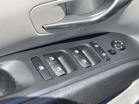 Used 2024 Hyundai Tucson SE FWD image 14