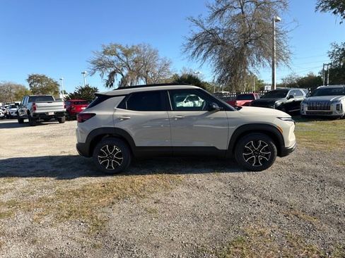 New 2026 Chevrolet TrailBlazer ACTIV w/ Convenience Package FWD image 13