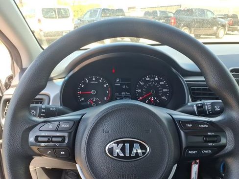 Used 2019 Kia Rio S FWD image 20