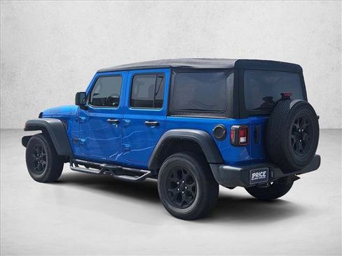 Used 2022 Jeep Wrangler Unlimited Sport AWD/4WD image 7