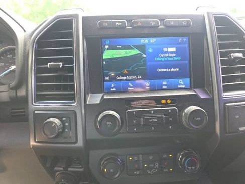 Used 2022 Ford F350 XLT w/ XLT Premium Package AWD/4WD image 10