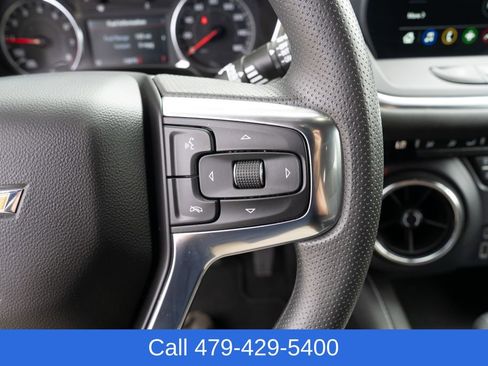 Used 2025 Chevrolet Blazer LT AWD/4WD image 24