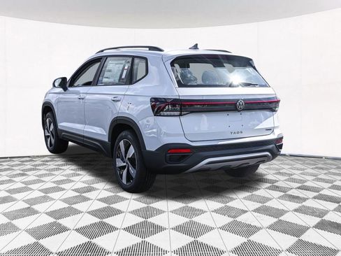 Used 2025 Volkswagen Taos S image 8
