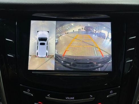 Used 2016 Cadillac Escalade Luxury image 11
