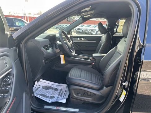 New 2026 Ford Explorer ST-Line RWD image 16
