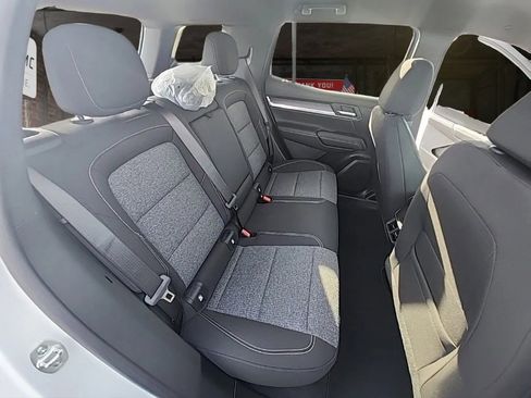 New 2026 GMC Terrain Elevation image 25