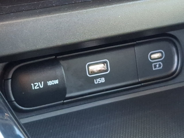 Used 2025 Kia Soul GT-Line FWD image 25