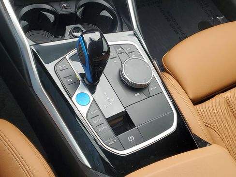 Certified 2023 BMW i4 eDrive40 w/ Premium Package image 19