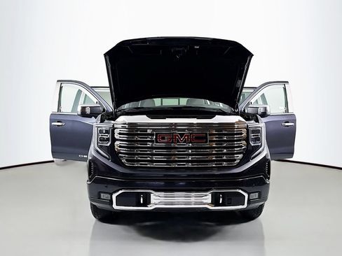Used 2023 GMC Sierra 1500 Denali AWD/4WD image 25