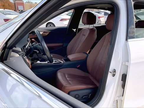 Used 2020 Audi A4 2.0T Premium w/ Convenience Package image 7