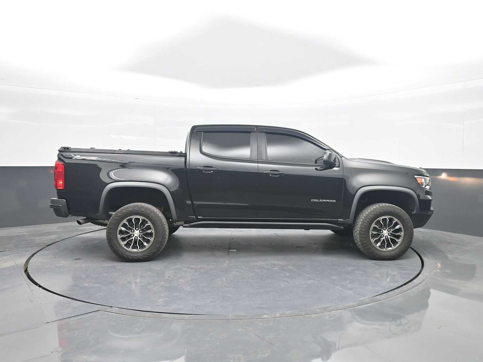 Used 2021 Chevrolet Colorado ZR2 AWD/4WD image 9