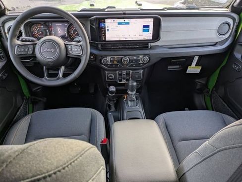 New 2026 Jeep Gladiator Sport AWD/4WD image 30