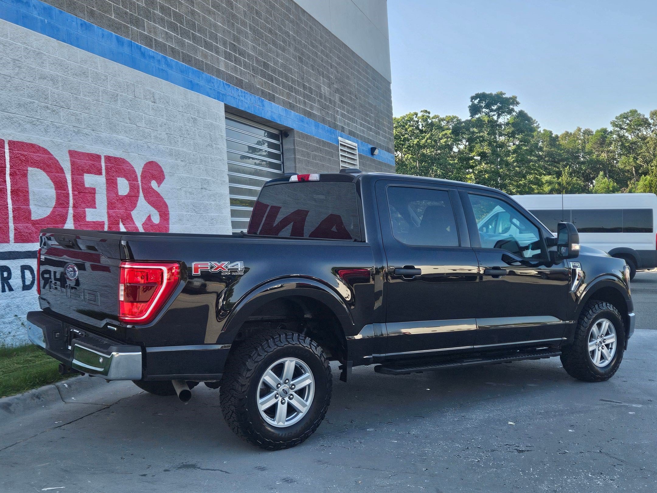 Used 2023 Ford F150 XLT w/ Equipment Group 301A Mid AWD/4WD image 7