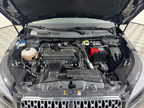 Used 2025 Lincoln Corsair FWD w/ Equipment Group 101A image 39