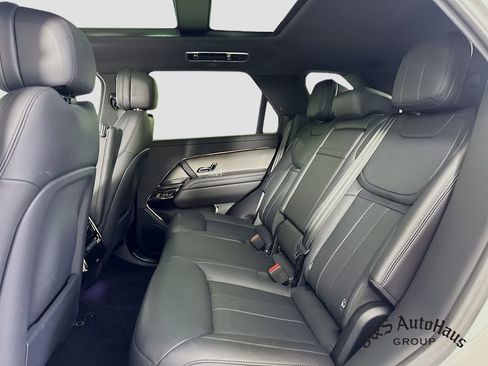 Used 2023 Land Rover Range Rover Sport SE AWD/4WD image 28