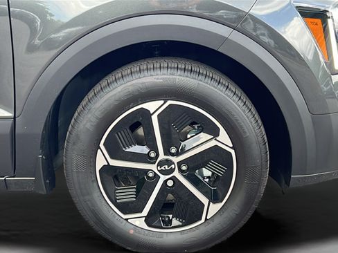 New 2026 Kia Niro LX FWD image 23
